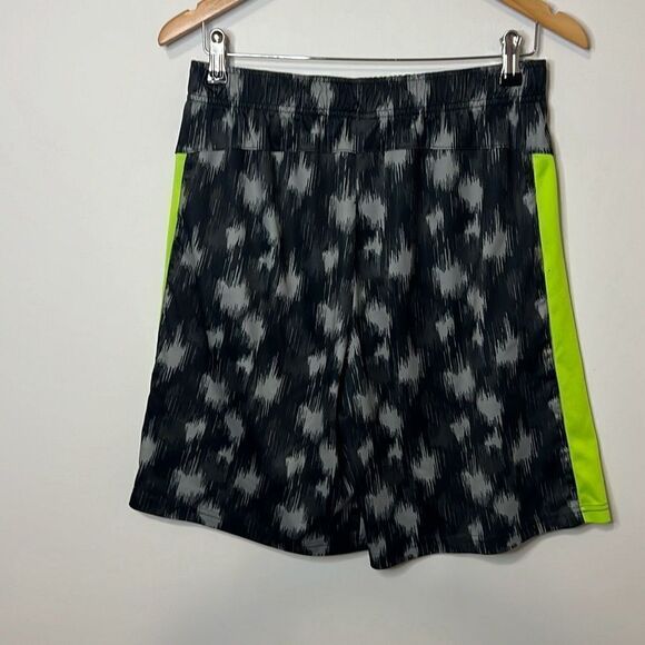 Old Navy Men’s Basketball Athletic Shorts Size Medium Green and Gray - Picture 4 of 6